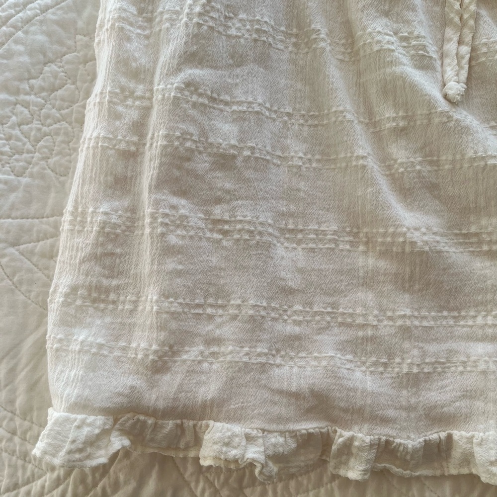 Urban Outfitters Romper. Ivory. Size S. - Picture 6 of 14